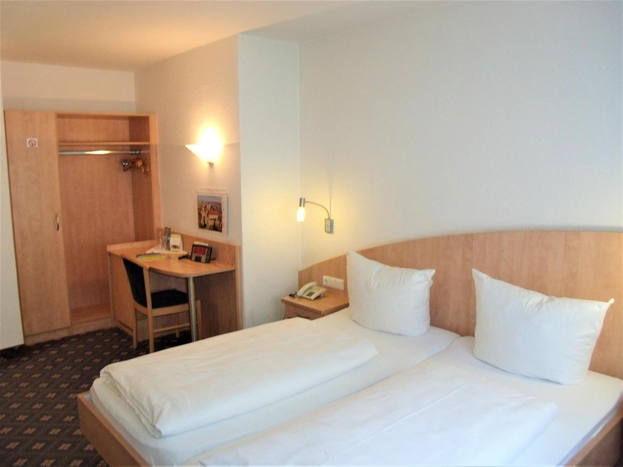 Hotel Brehm Вюрцбург Экстерьер фото