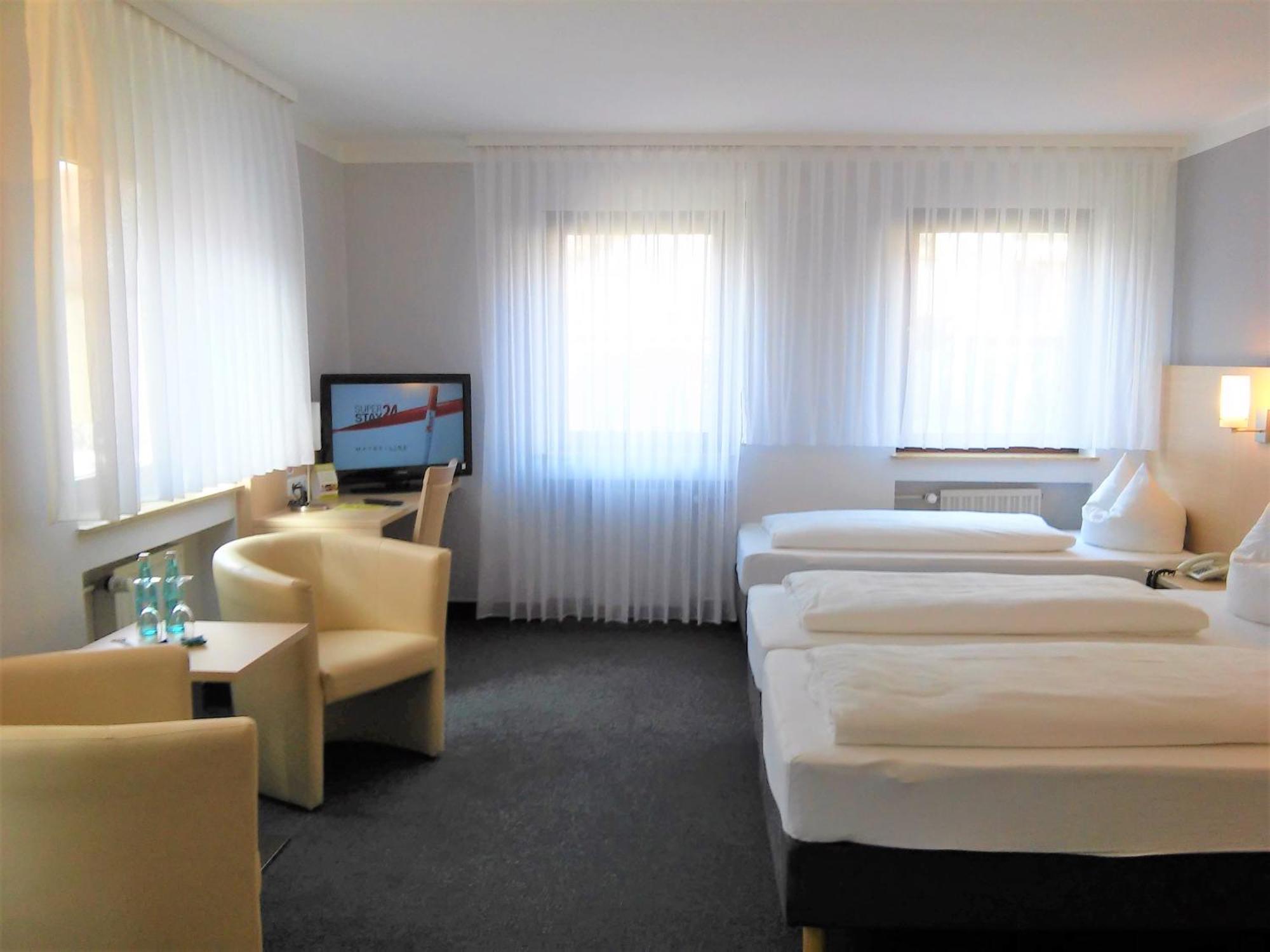 Hotel Brehm Вюрцбург Экстерьер фото