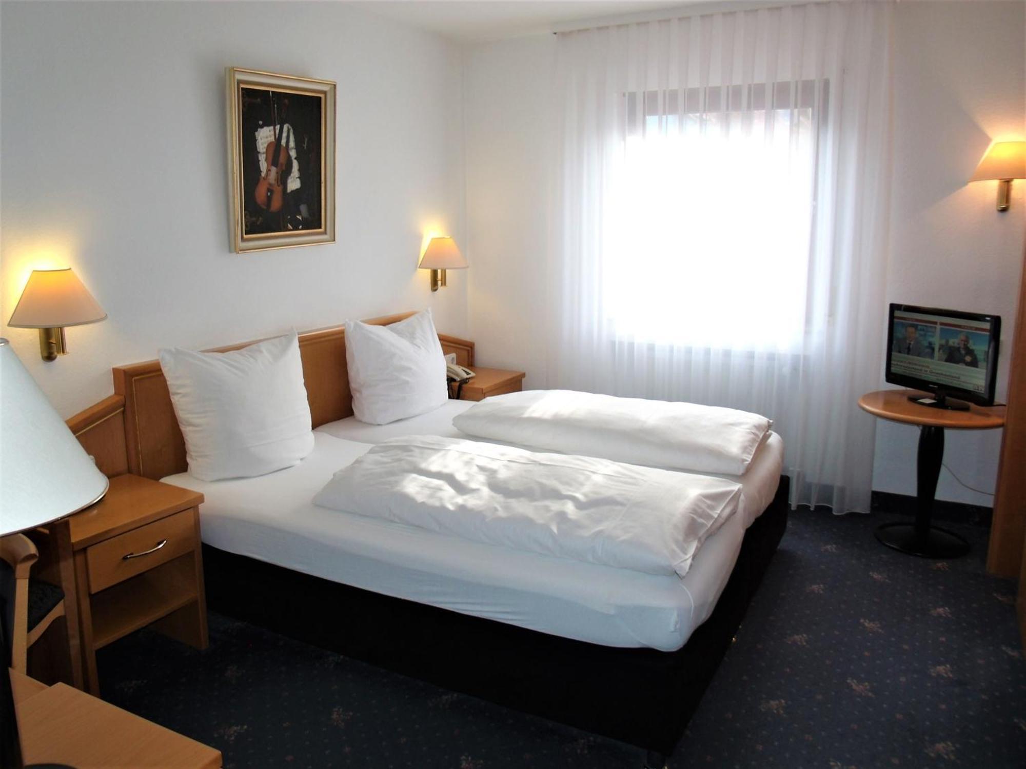 Hotel Brehm Вюрцбург Экстерьер фото