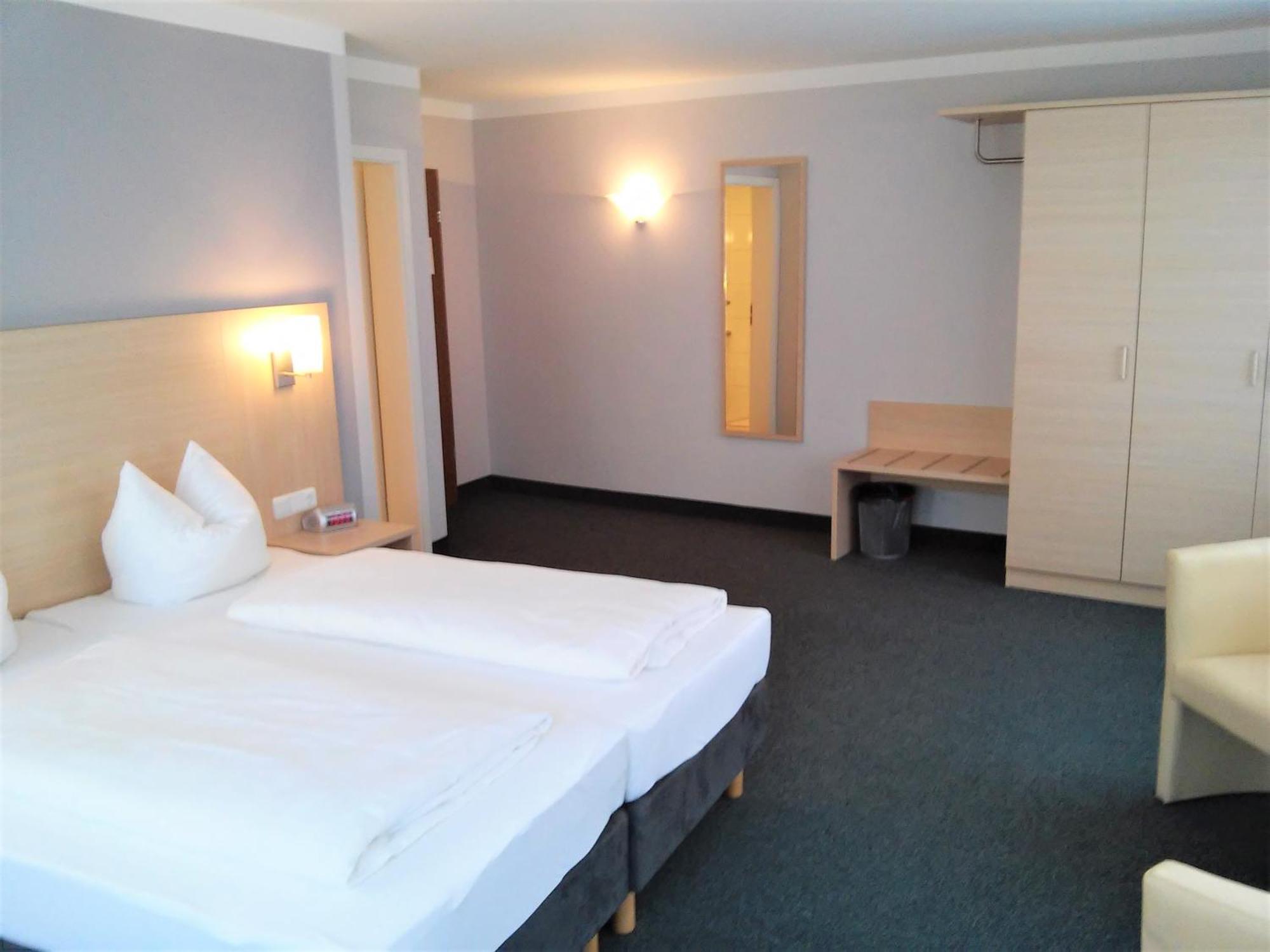Hotel Brehm Вюрцбург Экстерьер фото