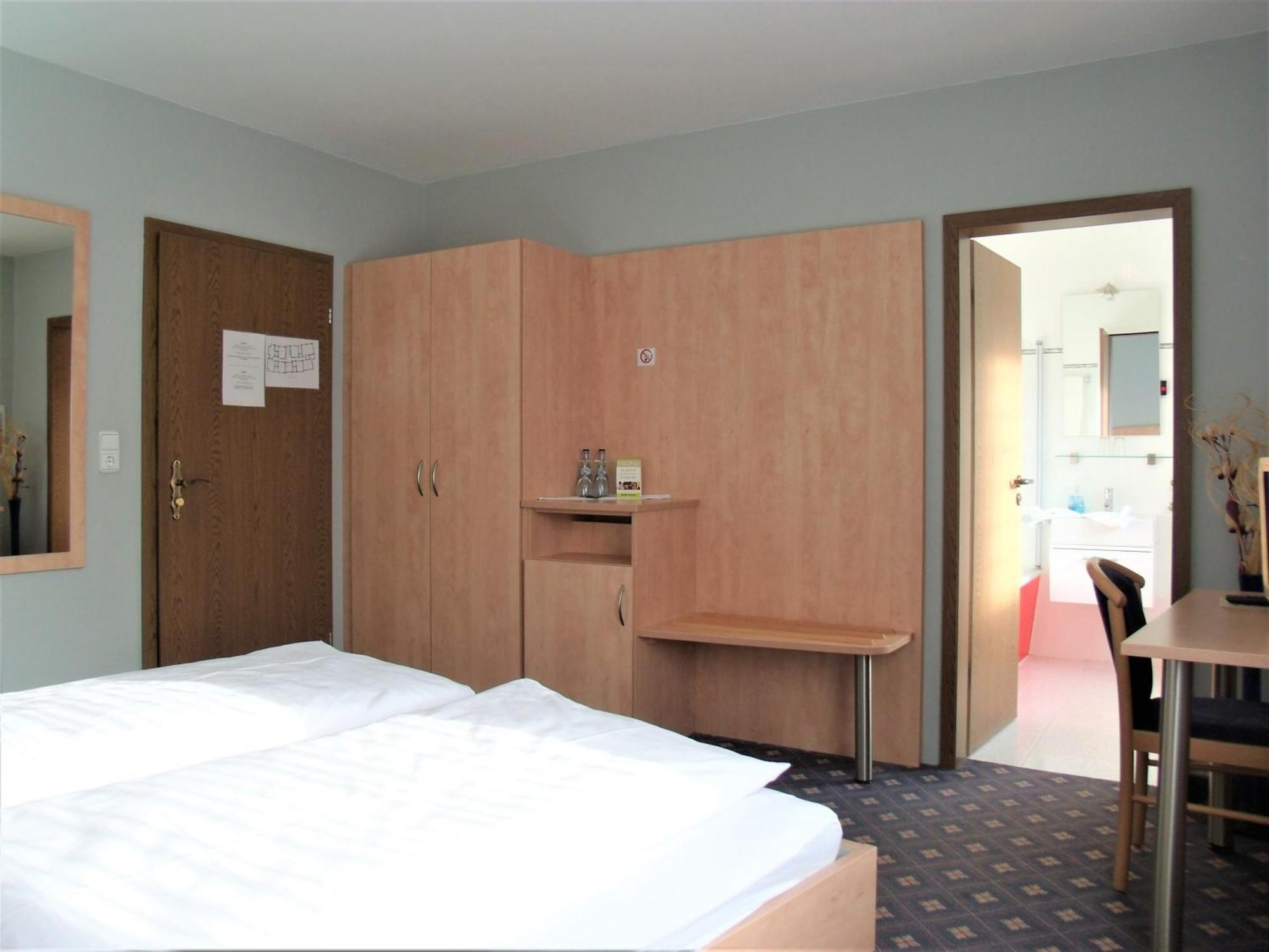 Hotel Brehm Вюрцбург Экстерьер фото